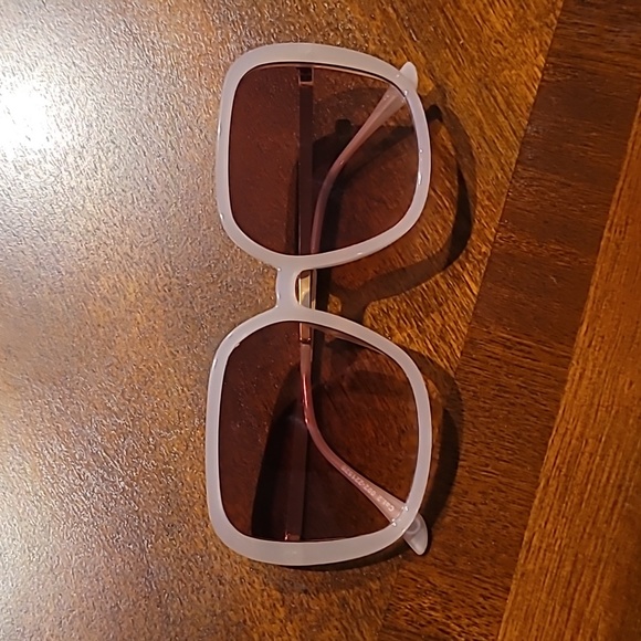 Hunkemöller Sunglasses New - Picture 3 of 5
